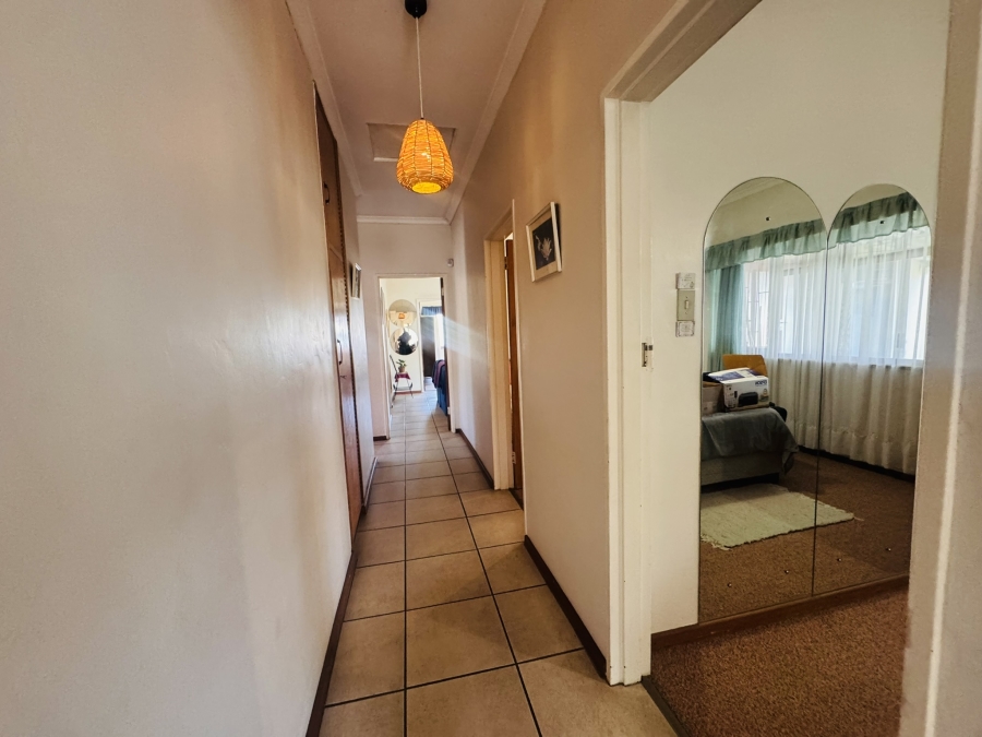 4 Bedroom Property for Sale in Van Der Stel Western Cape